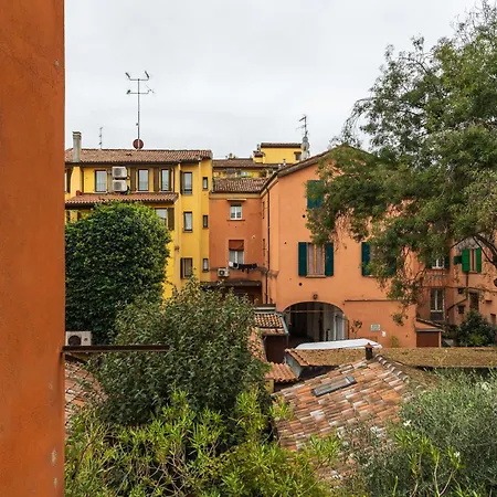 Mirasole House