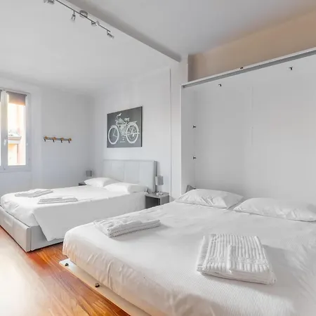 Διαμέρισμα Mirasole House *